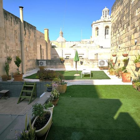 Stunning Valletta 3 Bedroom Town House المظهر الخارجي الصورة