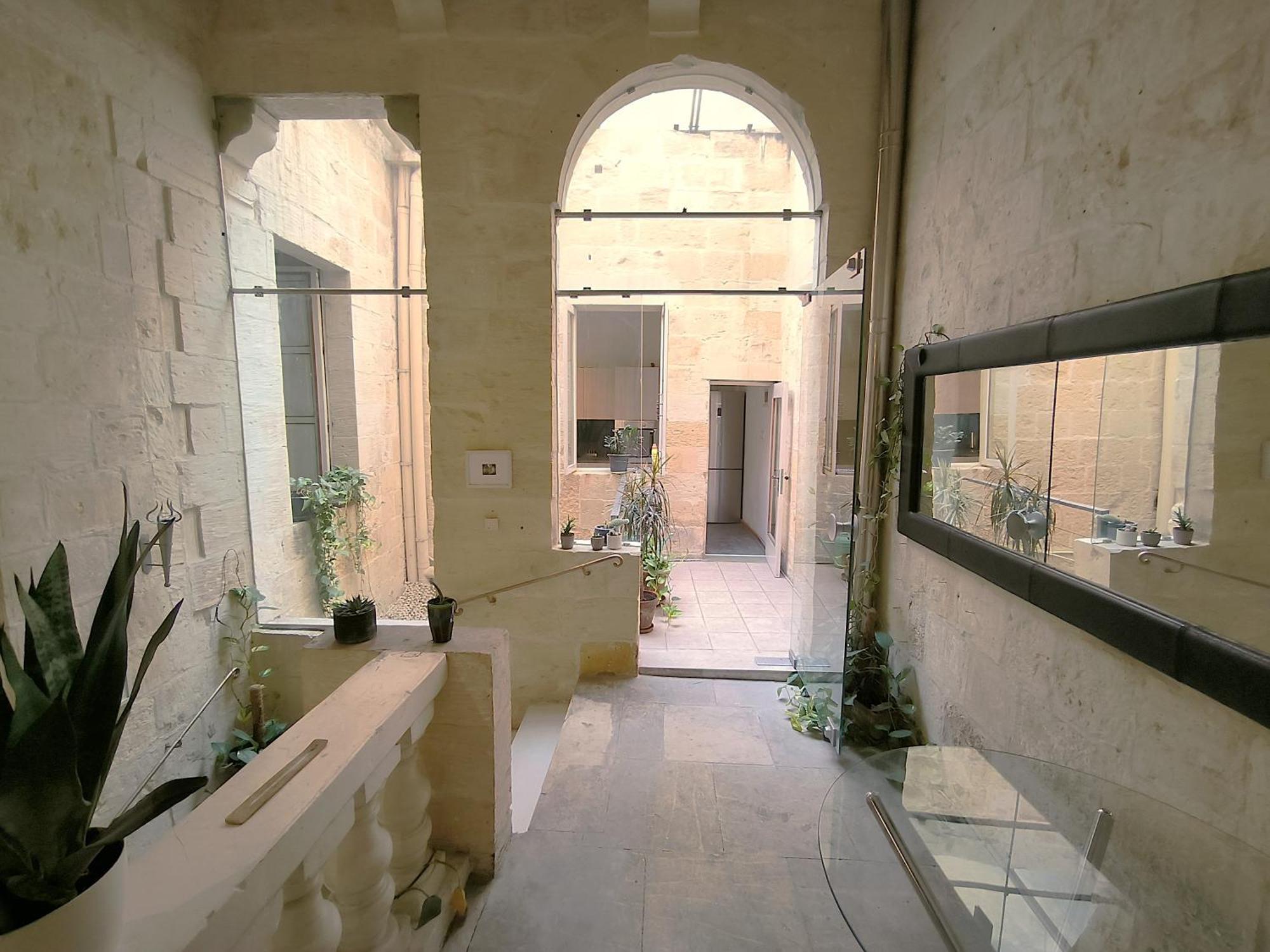 Stunning Valletta 3 Bedroom Town House المظهر الخارجي الصورة