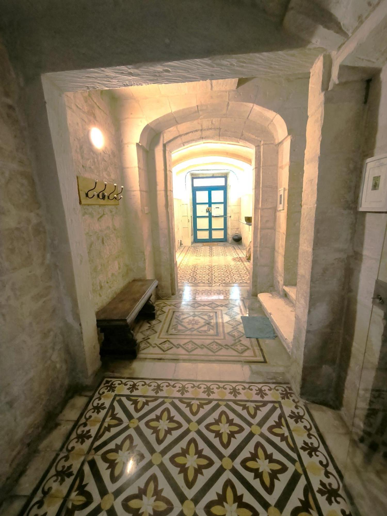 Stunning Valletta 3 Bedroom Town House المظهر الخارجي الصورة
